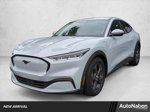 2022 Ford Mustang Mach-E Select