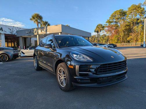 2021 Porsche Macan AWD