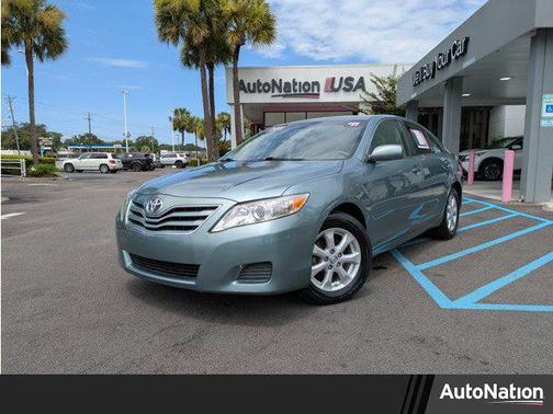 2011 Toyota Camry LE