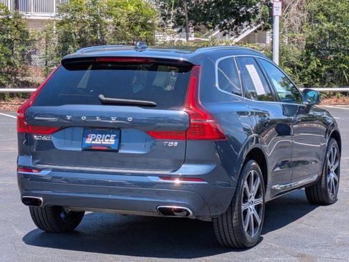 Denim Blue Metallic 2020 Volvo XC60 T5 Inscription