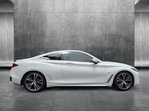 2017 INFINITI Q60 3.0T Premium