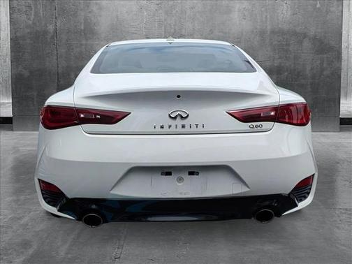 2017 INFINITI Q60 3.0T Premium