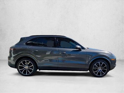2019 Porsche Cayenne S