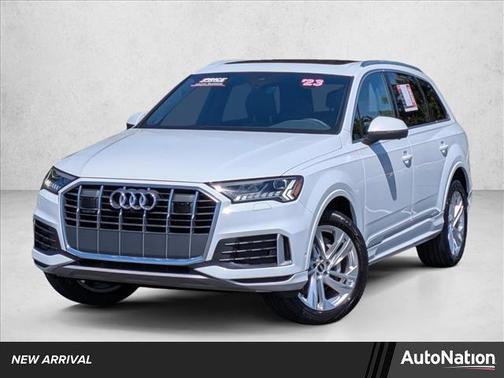 Glacier White Metallic 2023 Audi Q7 45 Premium Plus