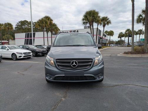 2016 Mercedes-Benz Metris Base