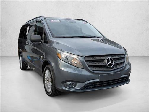 2016 Mercedes-Benz Metris Base