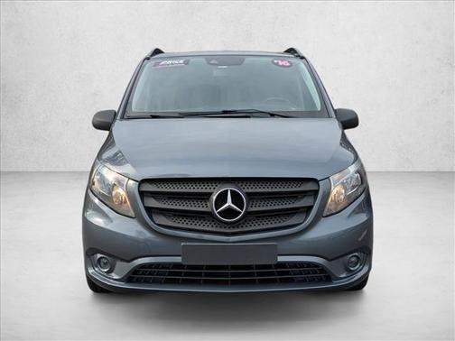 2016 Mercedes-Benz Metris Base