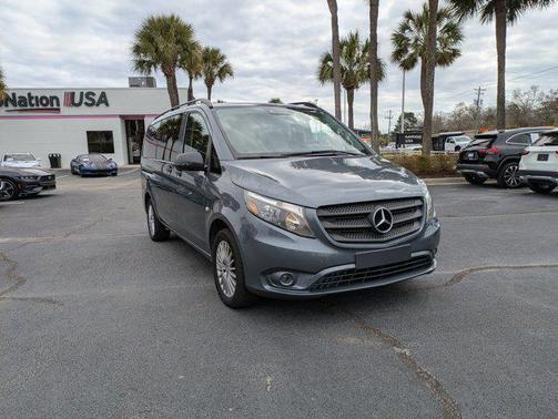 2016 Mercedes-Benz Metris Base