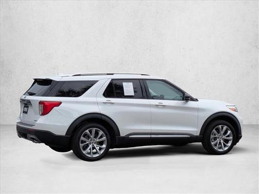 Star White Metallic Tri-Coat 2021 Ford Explorer Platinum