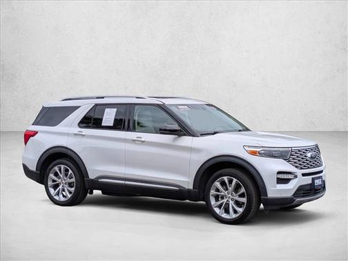 Star White Metallic Tri-Coat 2021 Ford Explorer Platinum