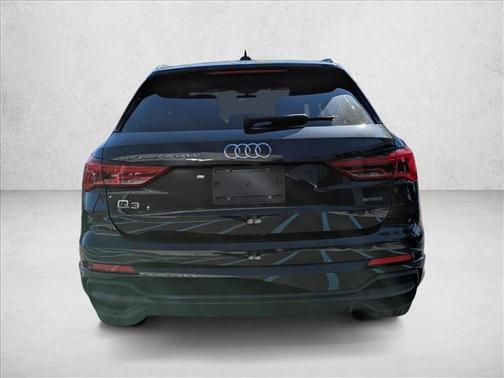 2023 Audi Q3 Premium 45 TFSI S line quattro Tiptronic