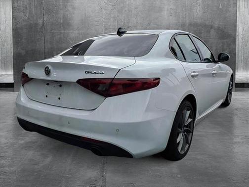 2022 Alfa Romeo Giulia Ti