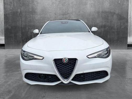 2022 Alfa Romeo Giulia Ti