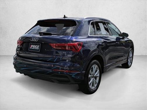 2024 Audi Q3 Premium 45 TFSI S line quattro Tiptronic