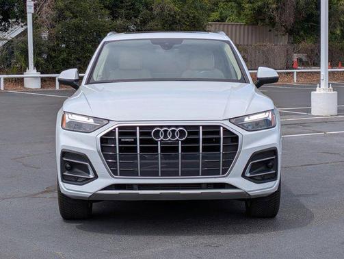 White 2021 Audi Q5 45 Premium Plus