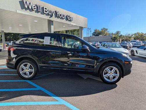 2018 Porsche Cayenne Cayenne