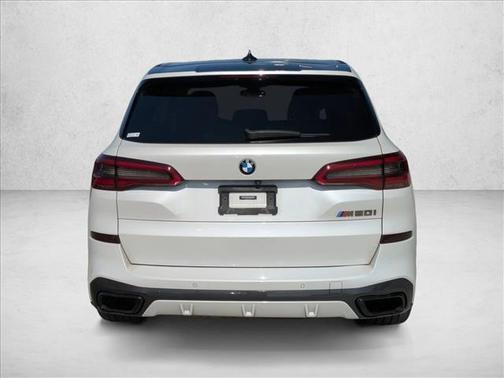 Mineral White Metallic 2020 BMW X5 M50i
