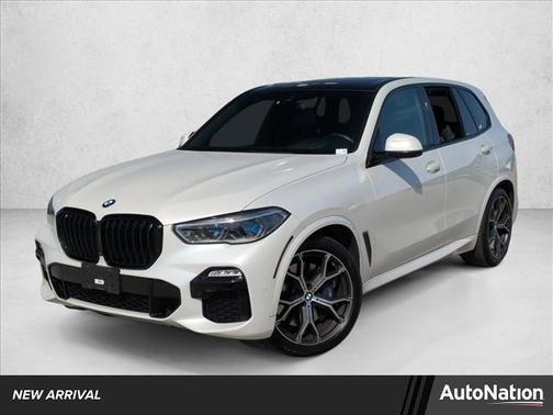 Mineral White Metallic 2020 BMW X5 M50i