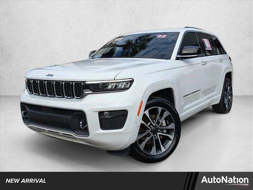 2022 Jeep Grand Cherokee Overland