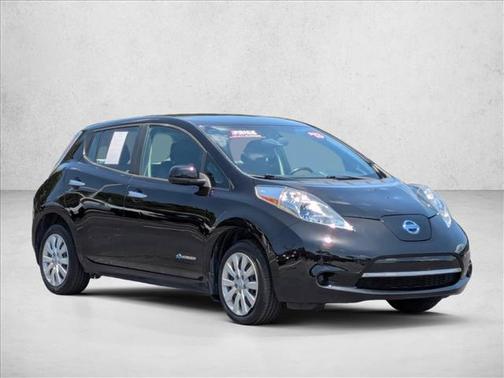 Super Black 2013 Nissan Leaf S