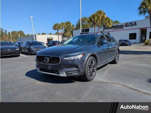 2019 Volvo V90 Cross Country T5