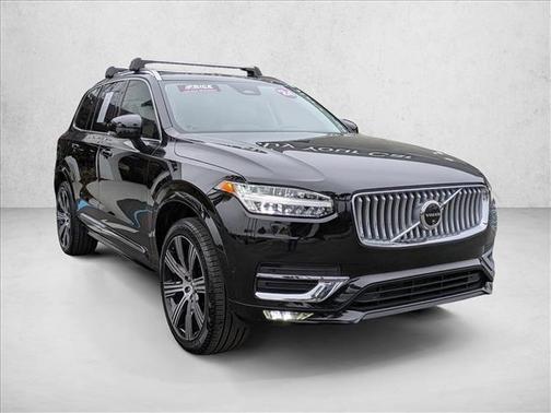 2024 Volvo XC90 B5 Plus Bright Theme