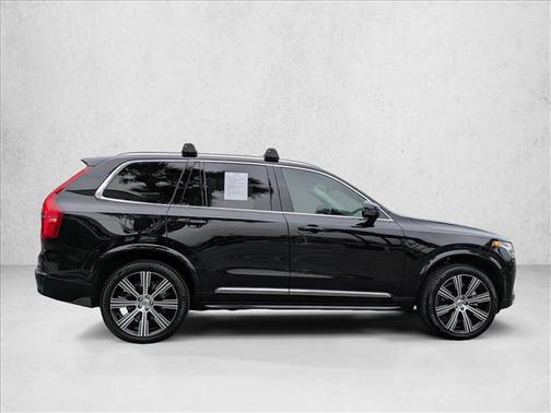 2024 Volvo XC90 B5 Plus Bright Theme