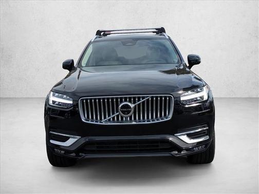 2024 Volvo XC90 B5 Plus Bright Theme