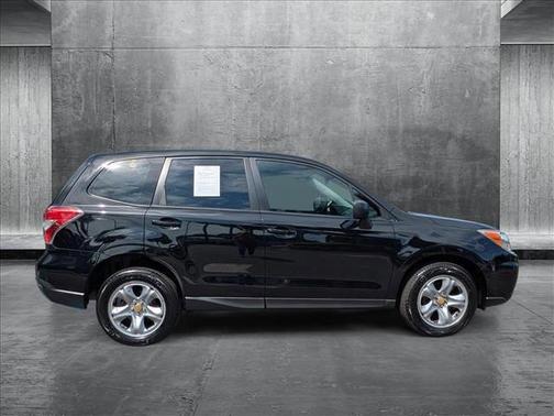 2015 Subaru Forester 2.5i