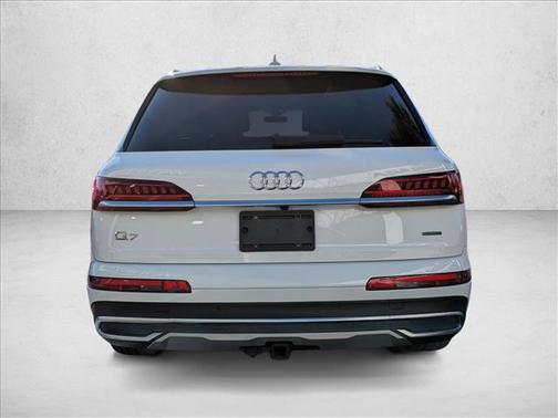 2021 Audi Q7 55 Premium