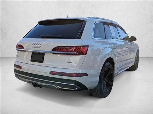 2021 Audi Q7 55 Premium