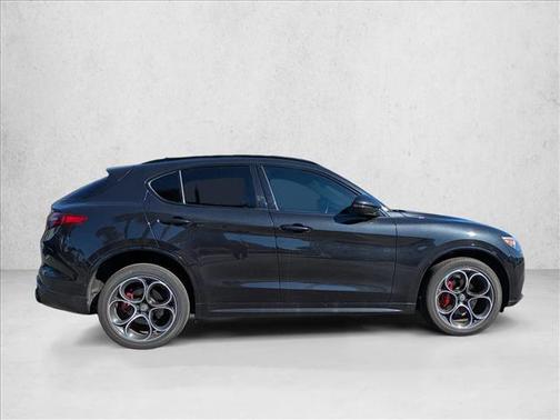 2021 Alfa Romeo Stelvio Ti Sport