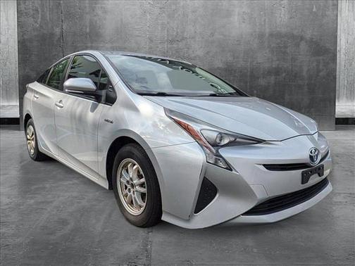 2016 Toyota Prius Two
