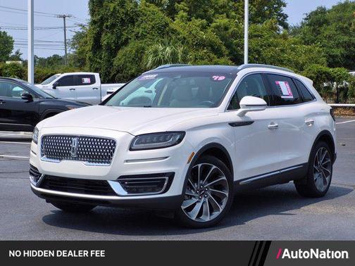 White Platinum Metallic Tri-Coat 2019 Lincoln Nautilus Reserve