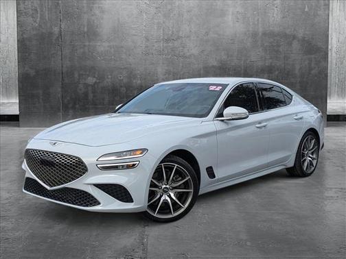 2022 Genesis G70 3.3T RWD
