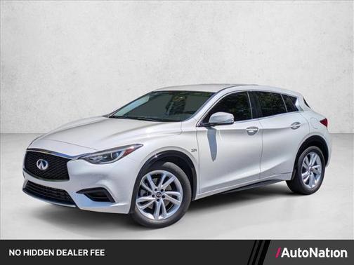 Majestic White 2018 INFINITI QX30 Base