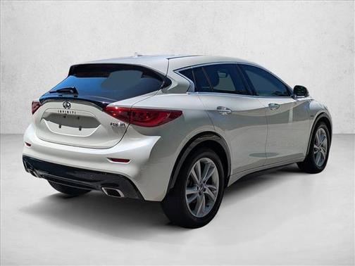 Majestic White 2018 INFINITI QX30 Base