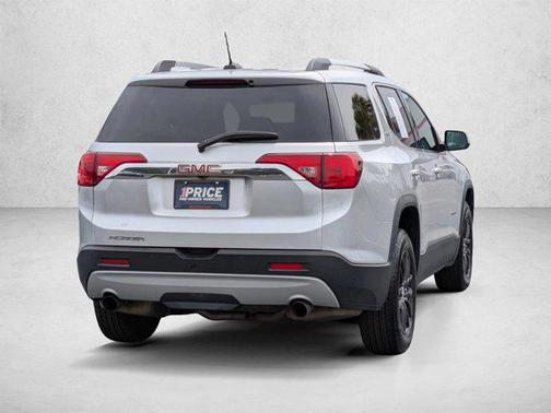 Quicksilver Metallic 2018 GMC Acadia SLT-1