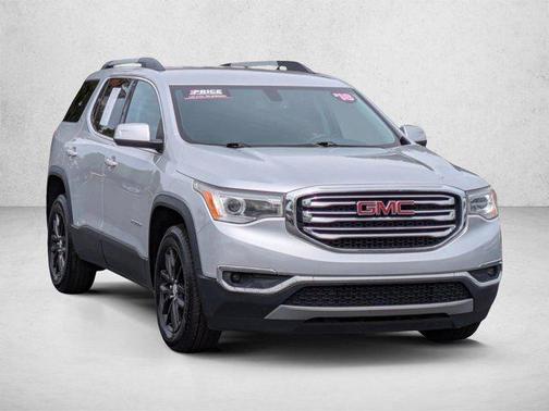 Quicksilver Metallic 2018 GMC Acadia SLT-1