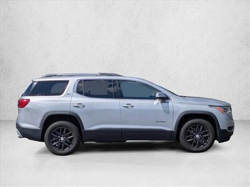 Quicksilver Metallic 2018 GMC Acadia SLT-1