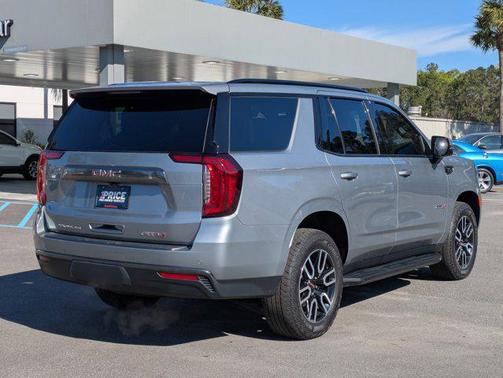 2024 GMC Yukon 4WD AT4