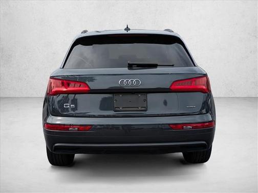 2020 Audi Q5 45 Premium