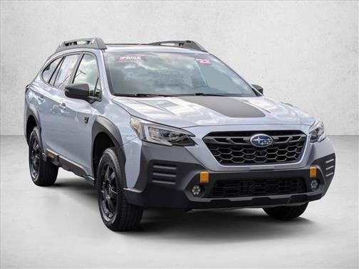 Ice Silver Metallic 2022 Subaru Outback Wilderness