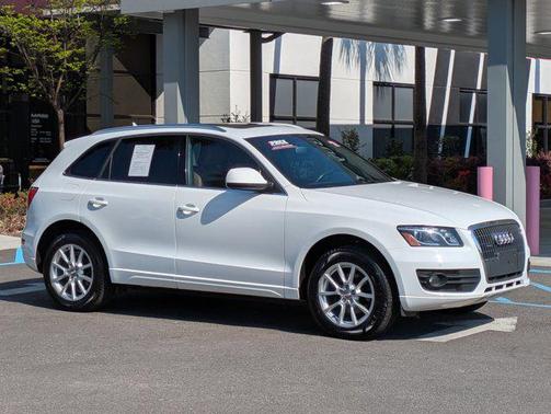 White 2012 Audi Q5 2.0T Premium Plus