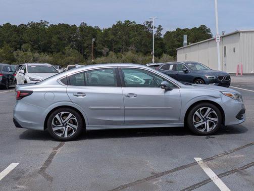 Ice Silver Metallic 2020 Subaru Legacy Limited