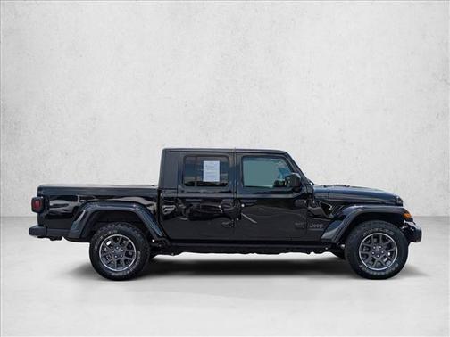 Black Clearcoat 2021 Jeep Gladiator 80th Anniversary 4x4