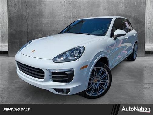 2017 Porsche Cayenne E-Hybrid S