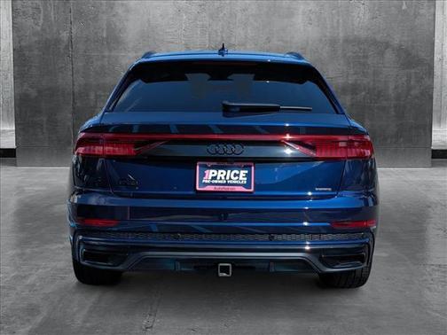 2021 Audi Q8 55 Prestige