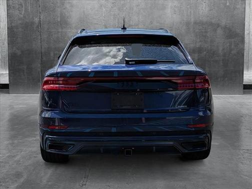 2021 Audi Q8 55 Prestige