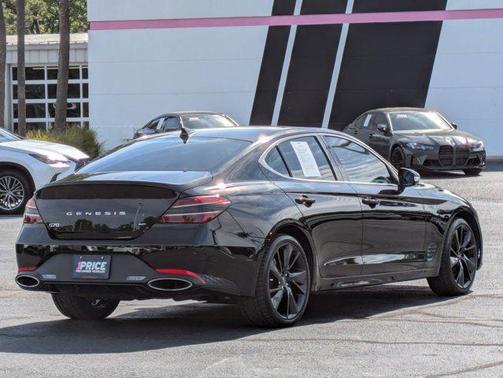 2022 Genesis G70 3.3T RWD